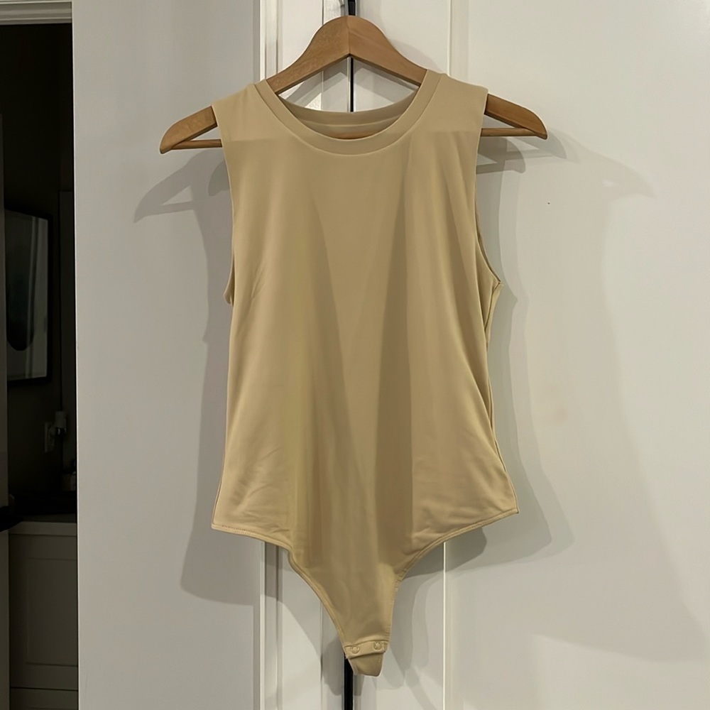 House of Harlow bodysuit